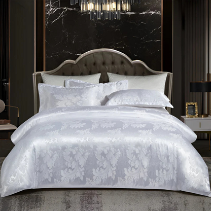 Luxurious Satin Duvet Cover with Floral Design - Image 4
