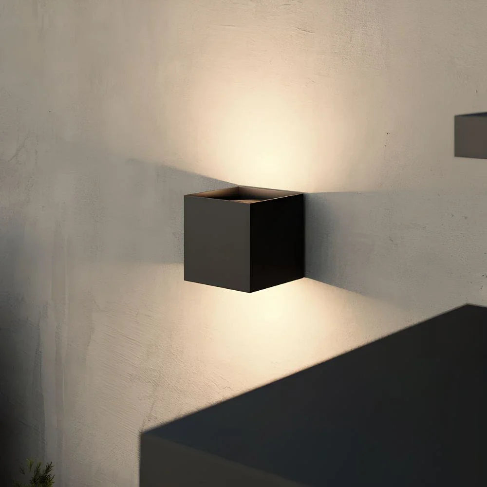 Lámpara de pared moderna de aluminio negro