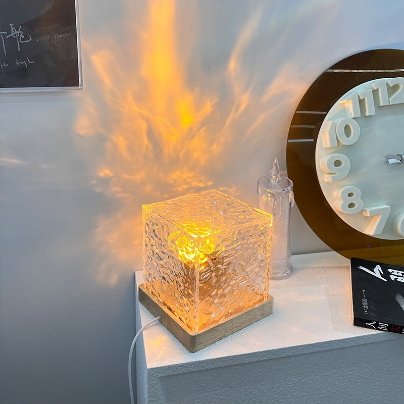 Lámpara de mesa LED con efecto de ondas de agua