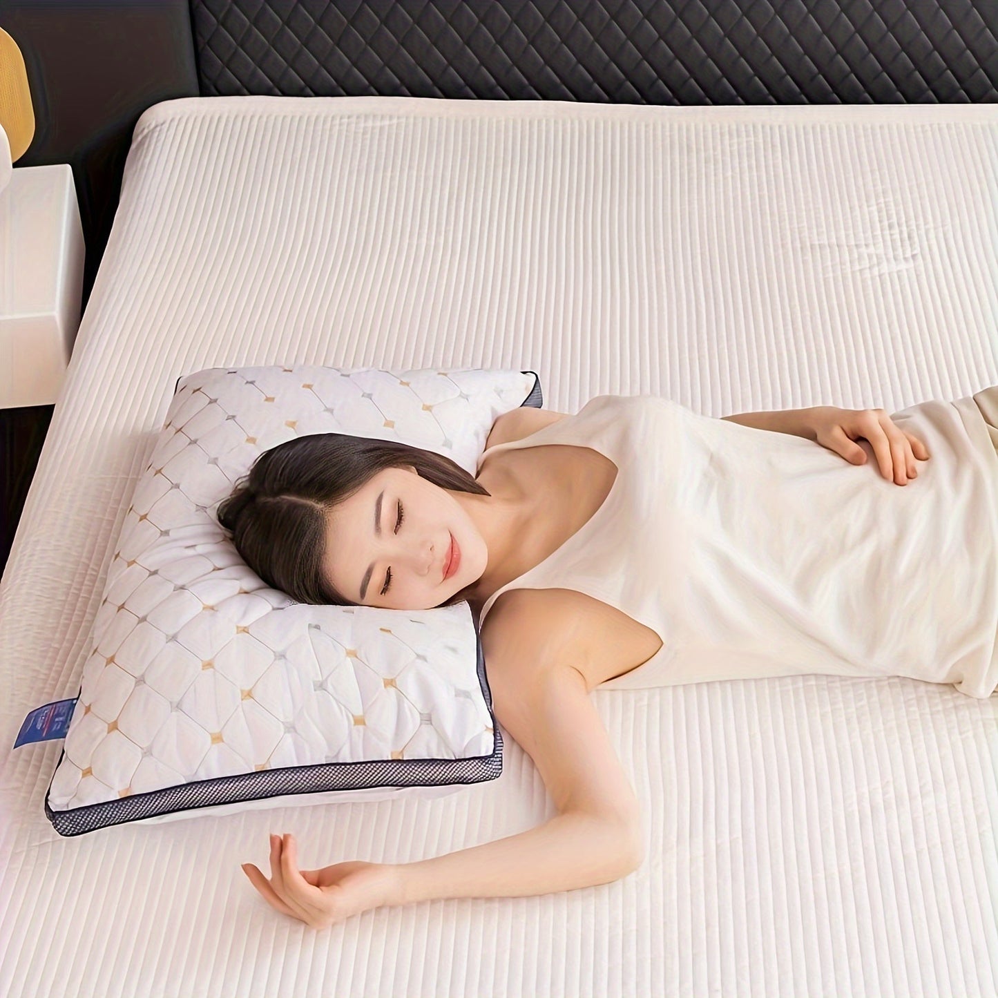 DreamNest - Almohada de soporte para el cuello suave y transpirable para quienes duermen de lado y boca arriba