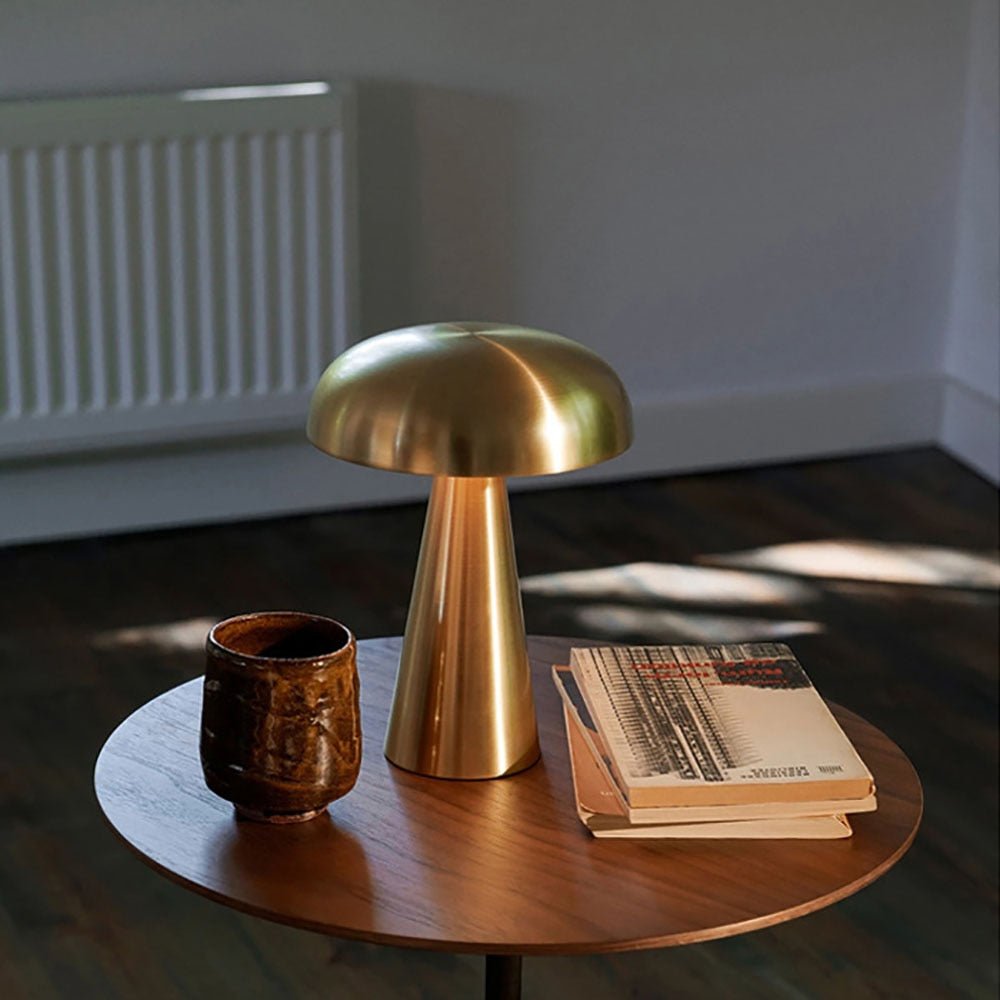 elegant-dimmable-table-lamp-fo-1-eplj10