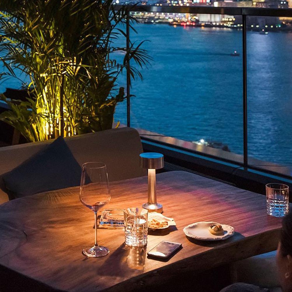 elegant-dimmable-table-lamp-fo-12-f8l2en