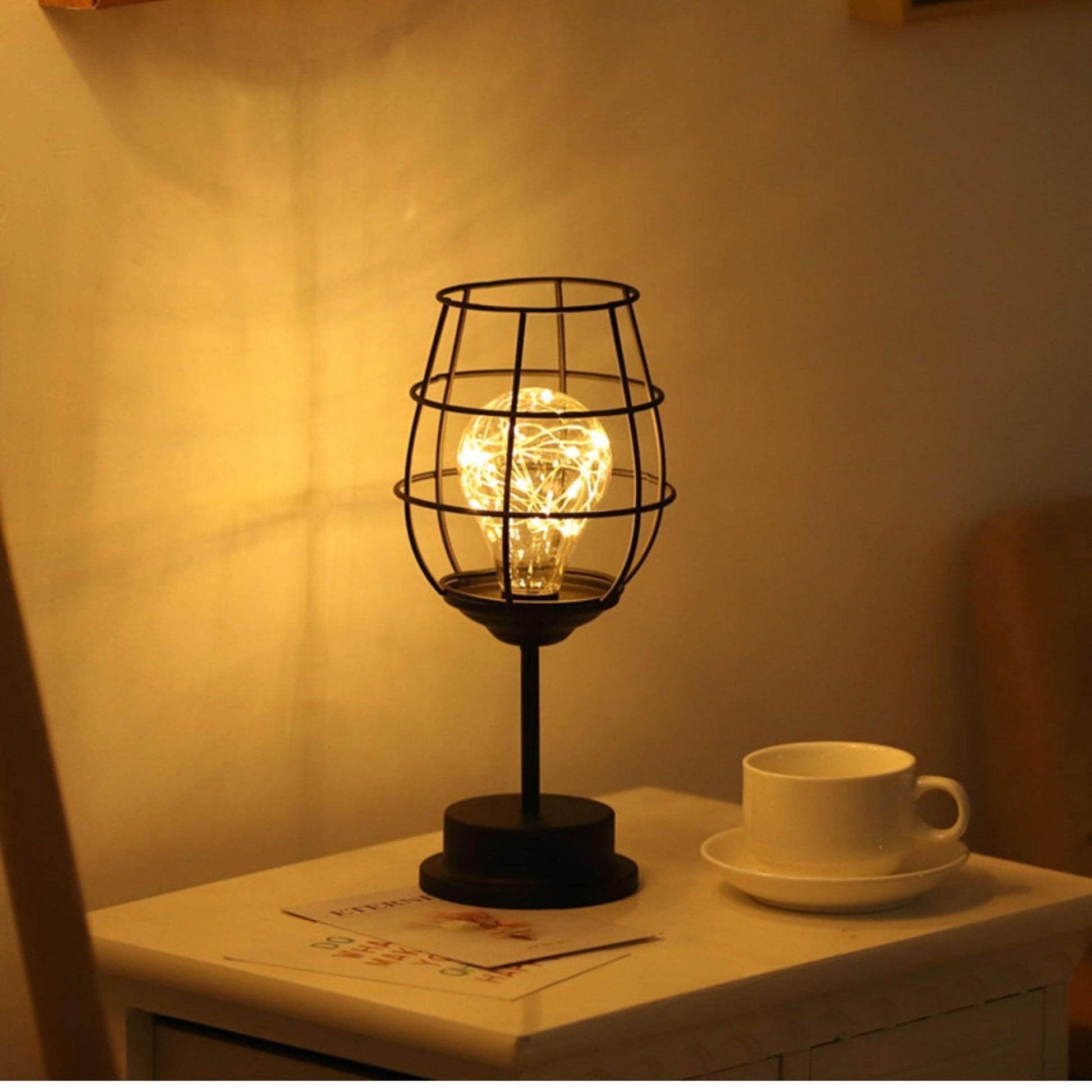 elegant-modern-table-lamp-for--4-iglk9t