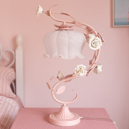 elegant-rose-petal-table-lamp--4-yjxtob