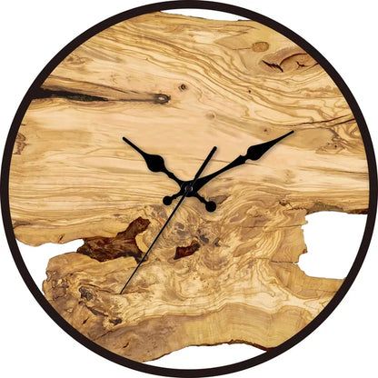 Horloge murale rustique en bois avec chiffres romains