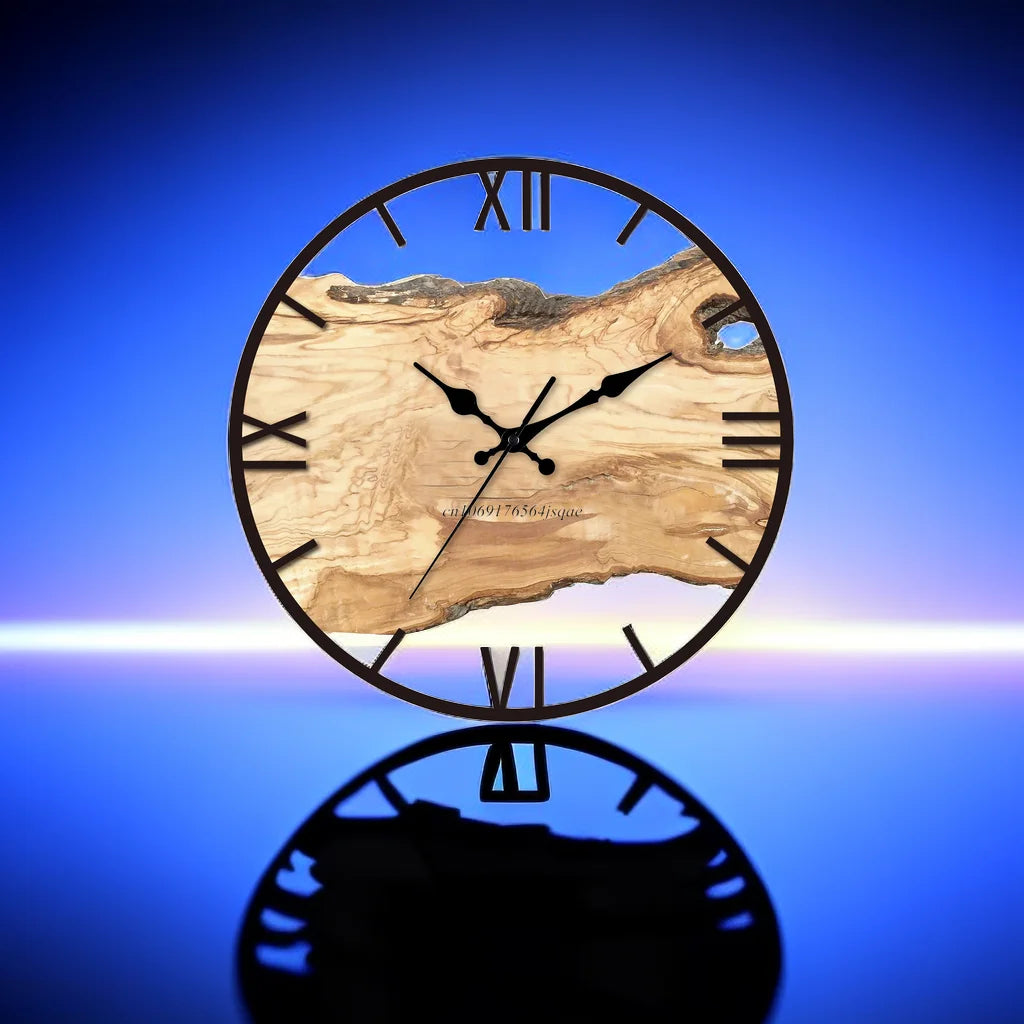 Horloge murale rustique en bois avec chiffres romains