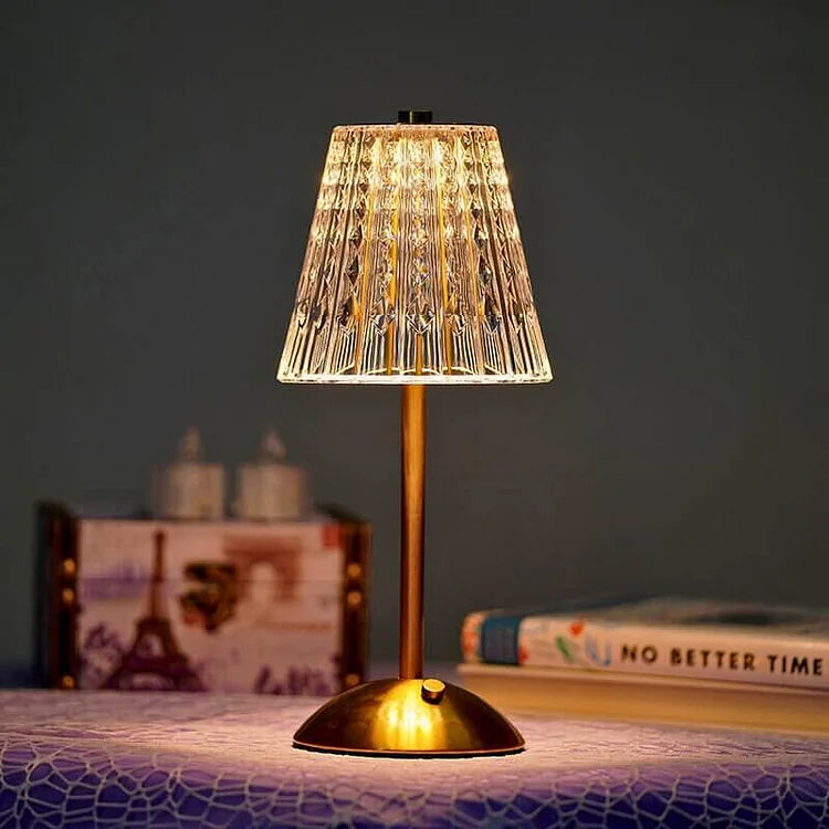 elegant-wireless-crystal-table-7-em1zlo