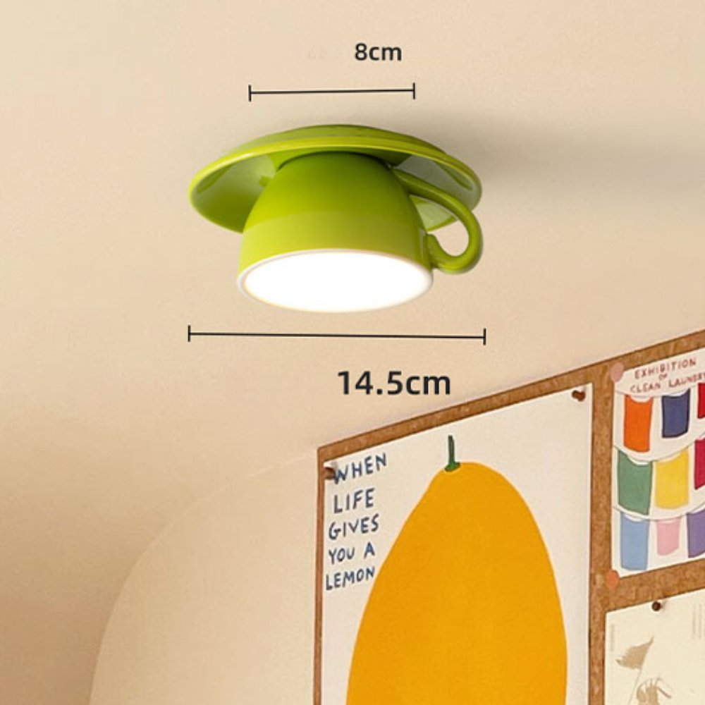 Lampa sufitowa w kształcie ceramicznej filiżanki do sypialni