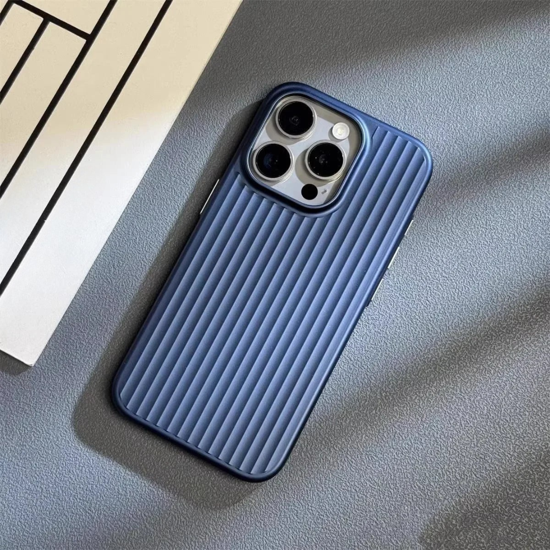 Coque de téléphone fine antichoc à nervures mate