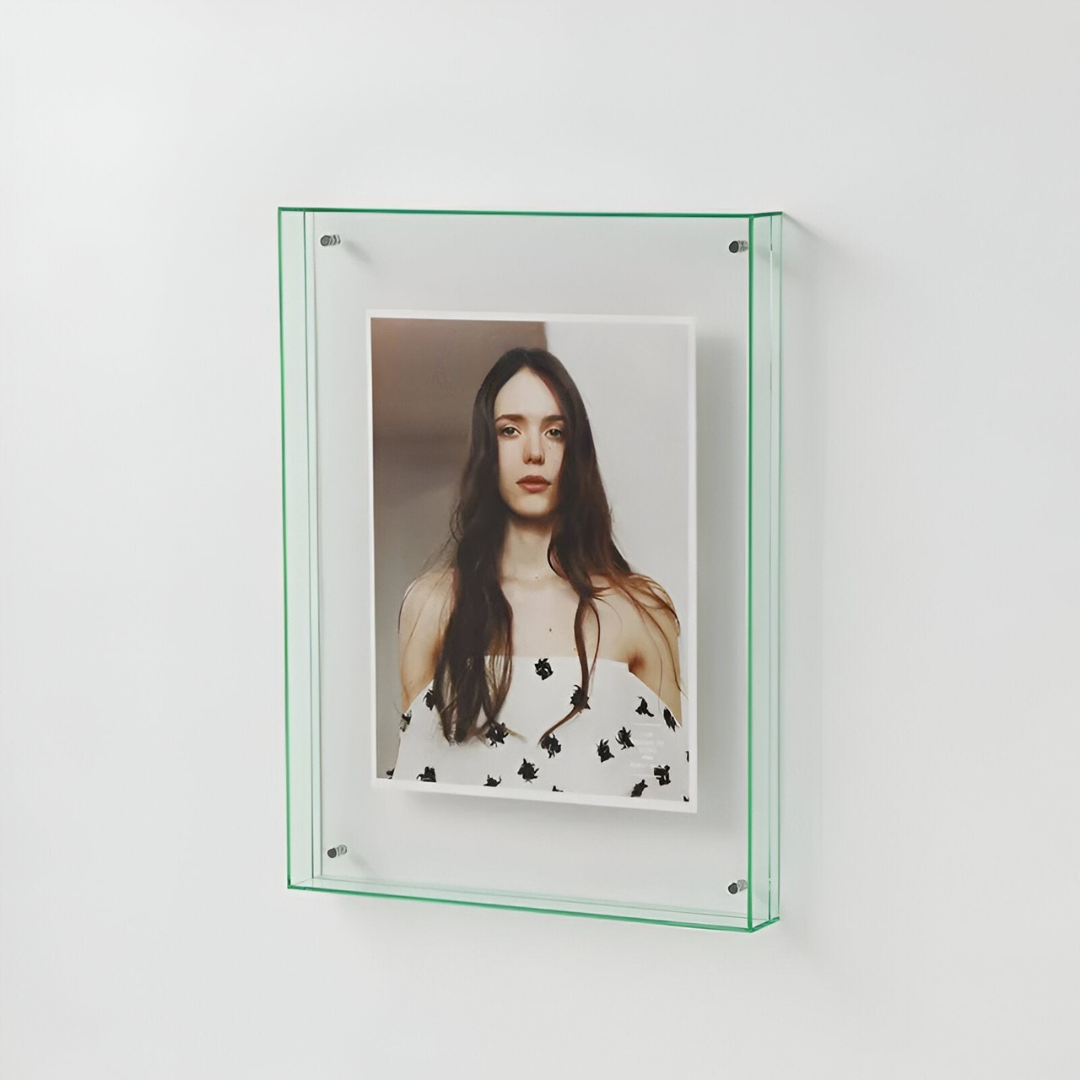 Cadre photo acrylique clair moderne d'exposition