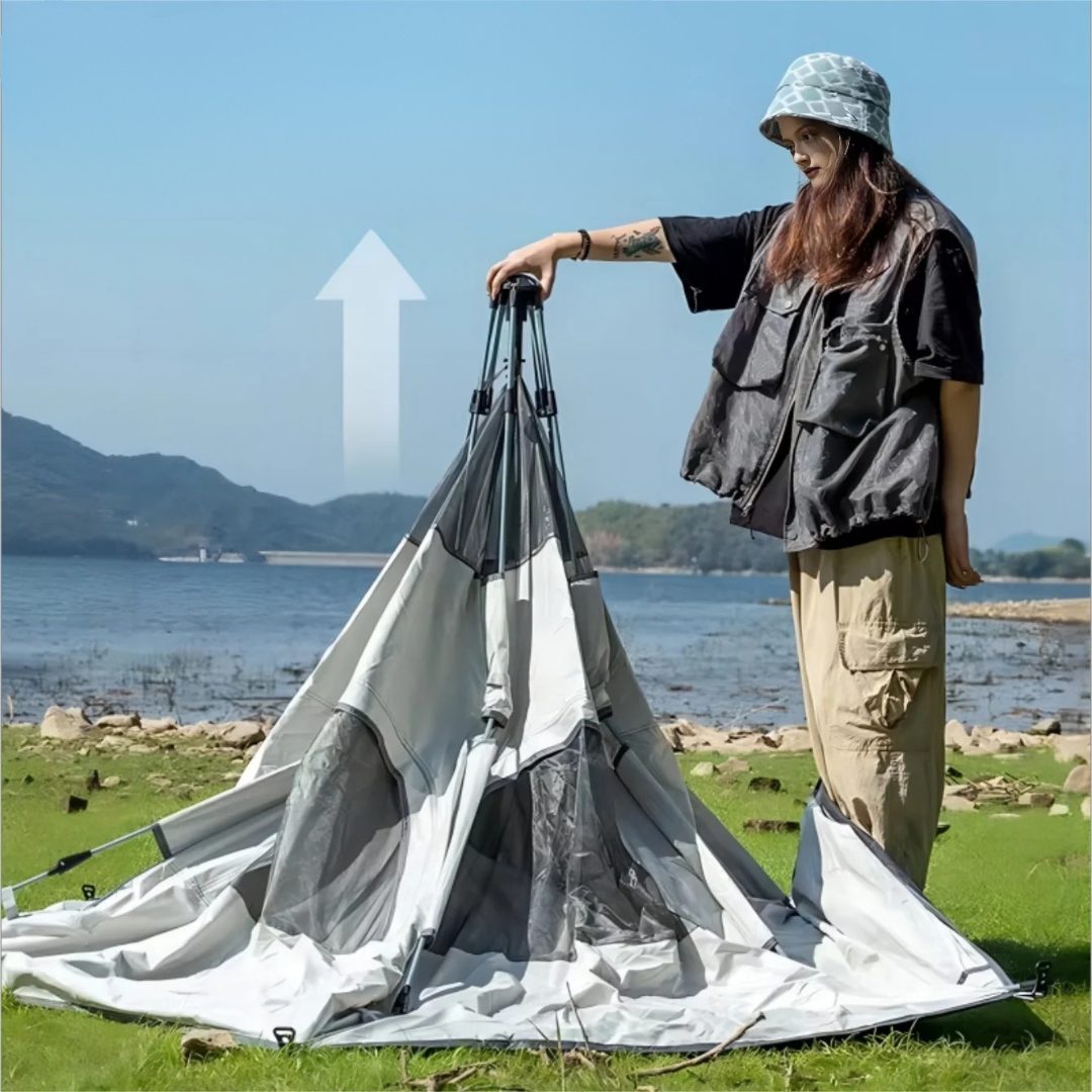 Wasserdichtes Familienzelt mit aufklappbarem Oberlicht