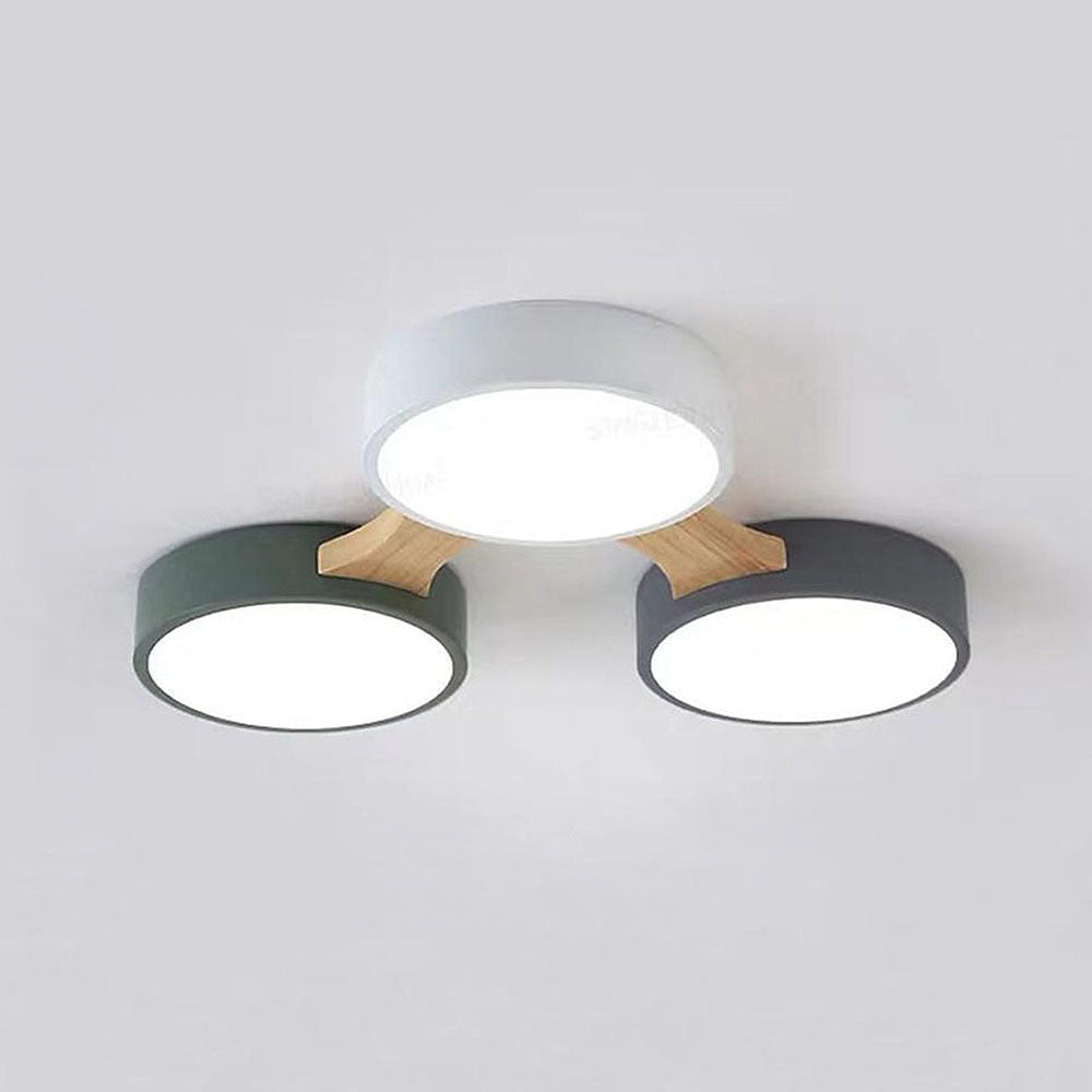 Sleek Modern LED Ceiling Light for Bedrooms - Stylish Illumination Fixture for Contemporary Home Decor and Ambient Lighting