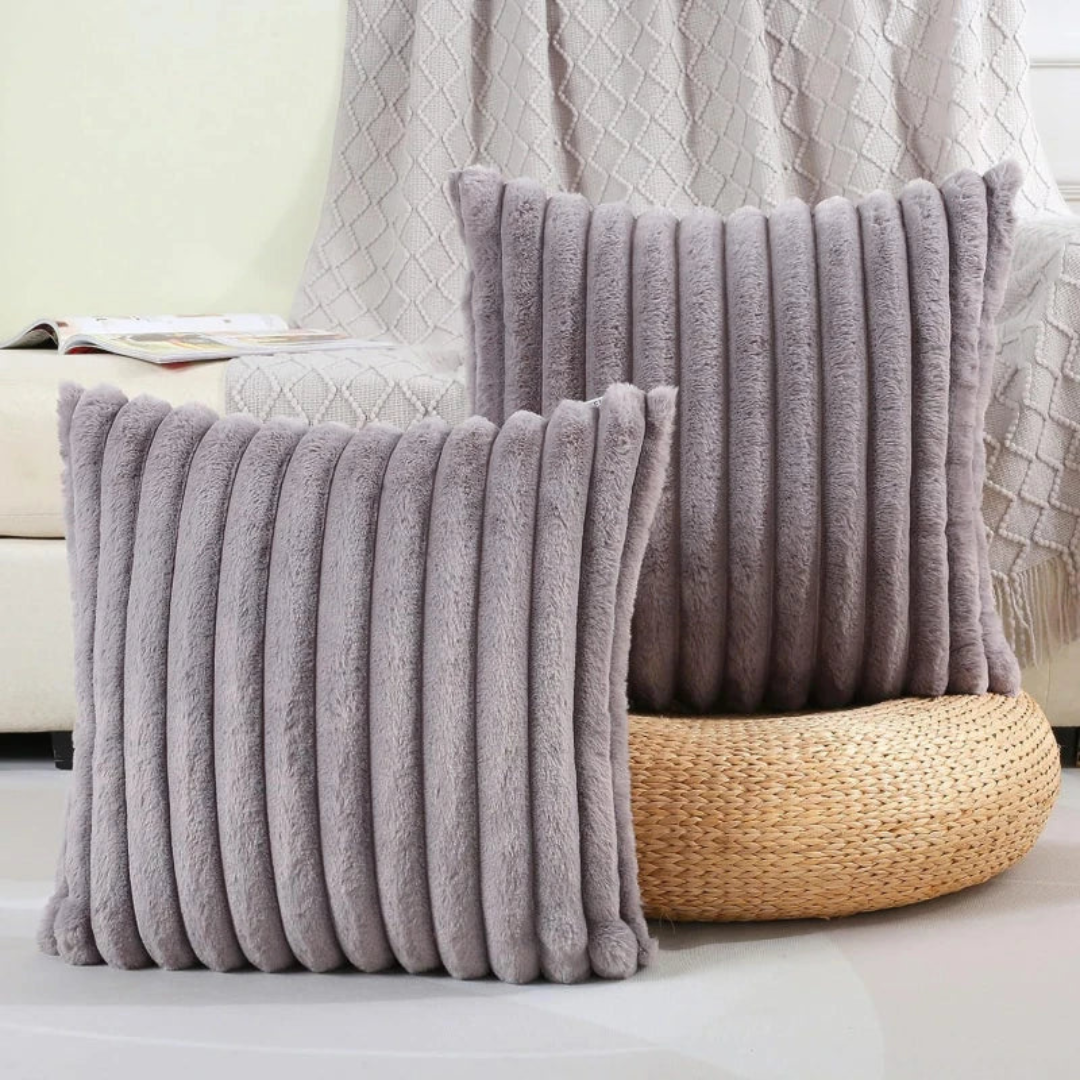 Luxurious Soft Decorative Cushion for Home - Image 3