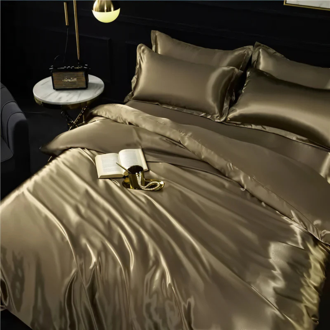 Luxury Soft Silk Duvet Cover Set - Image 6