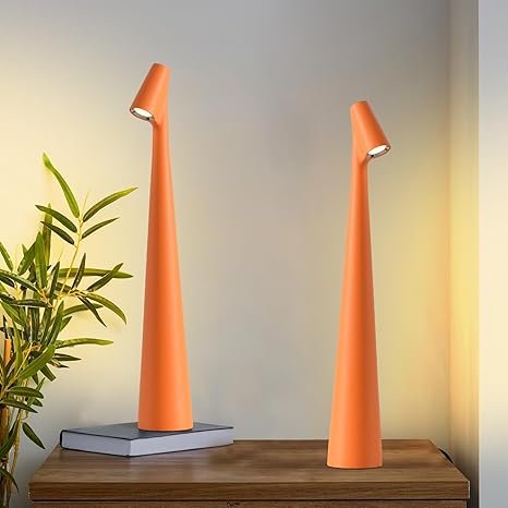Lampa stołowa nowoczesna czerwona metalowa z oświetleniem LED