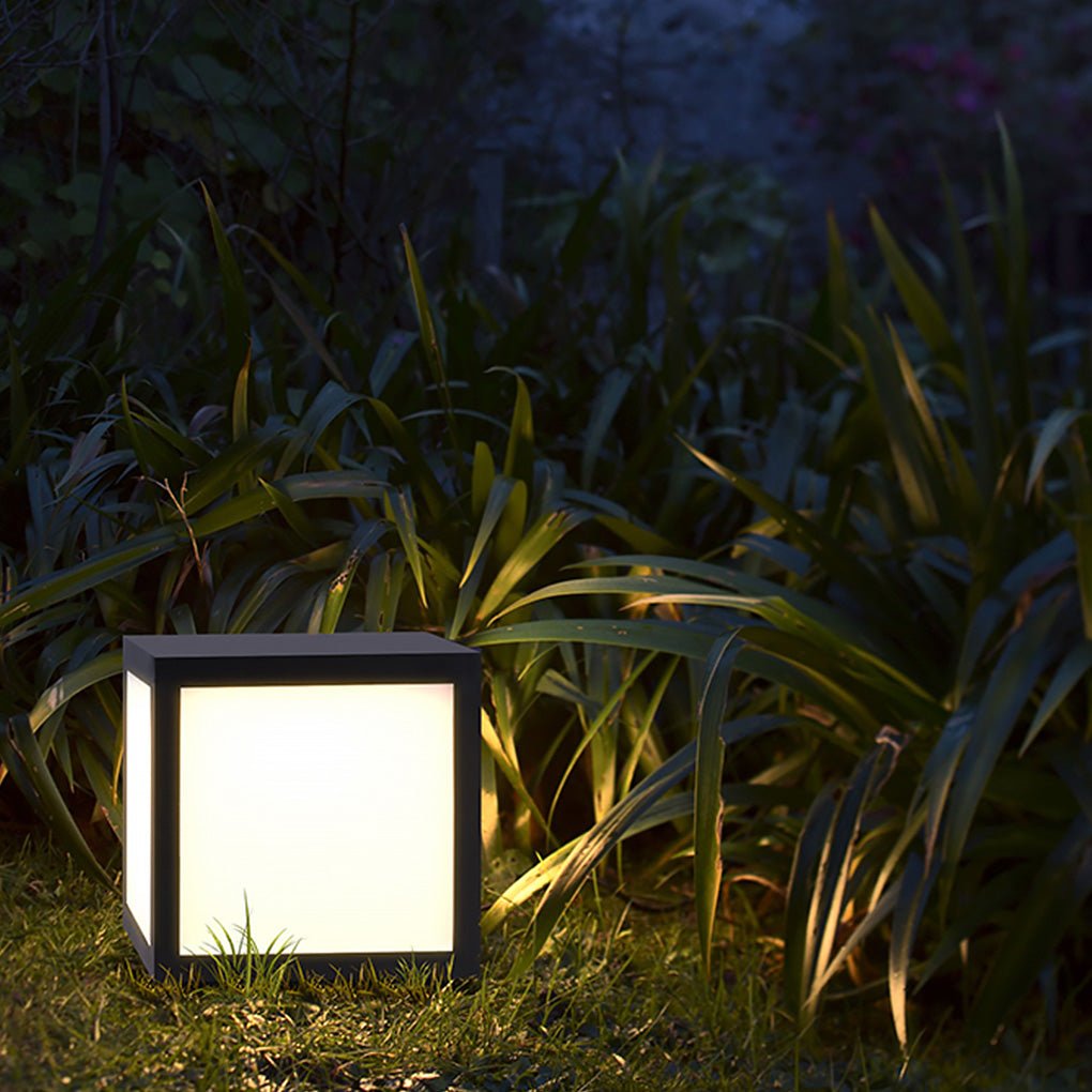 Farola LED solar negra para exteriores
