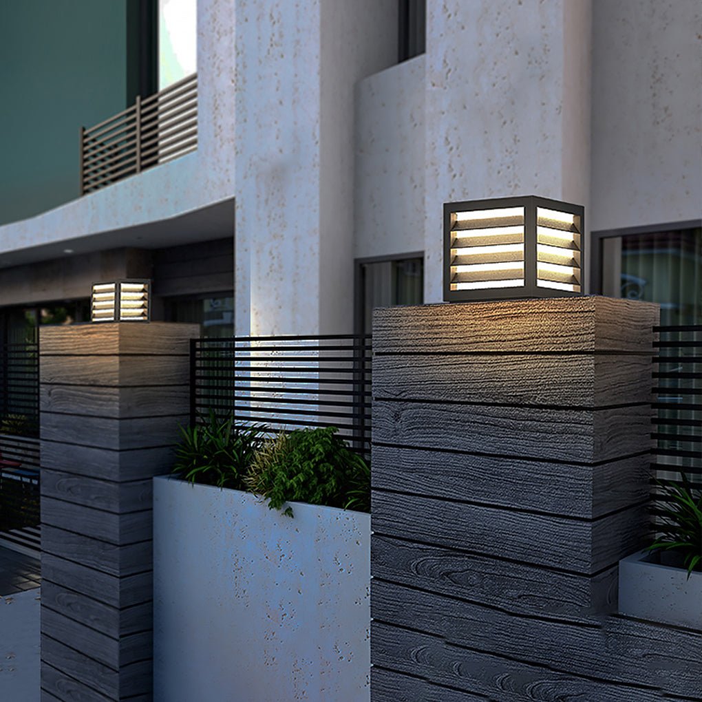 Zewnętrzna lampa ogrodowa na słup z solarną diodą LED