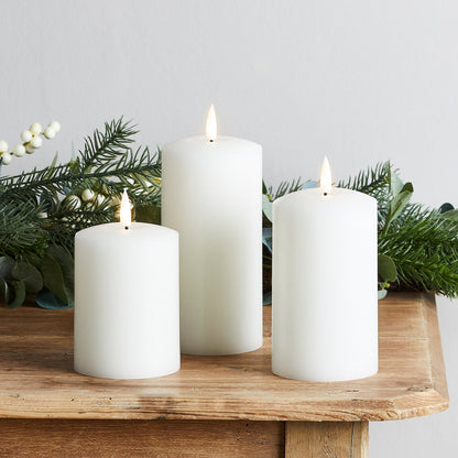 CA20037_2_White-Truglow-LED-Pillar-Candle-Trio-Christmas-Indoor-Table.jpg