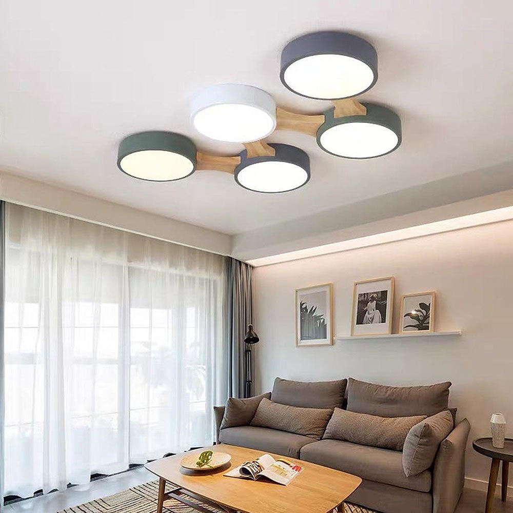 Sleek Modern LED Ceiling Light for Bedrooms - Stylish Illumination Fixture for Contemporary Home Decor and Ambient Lighting