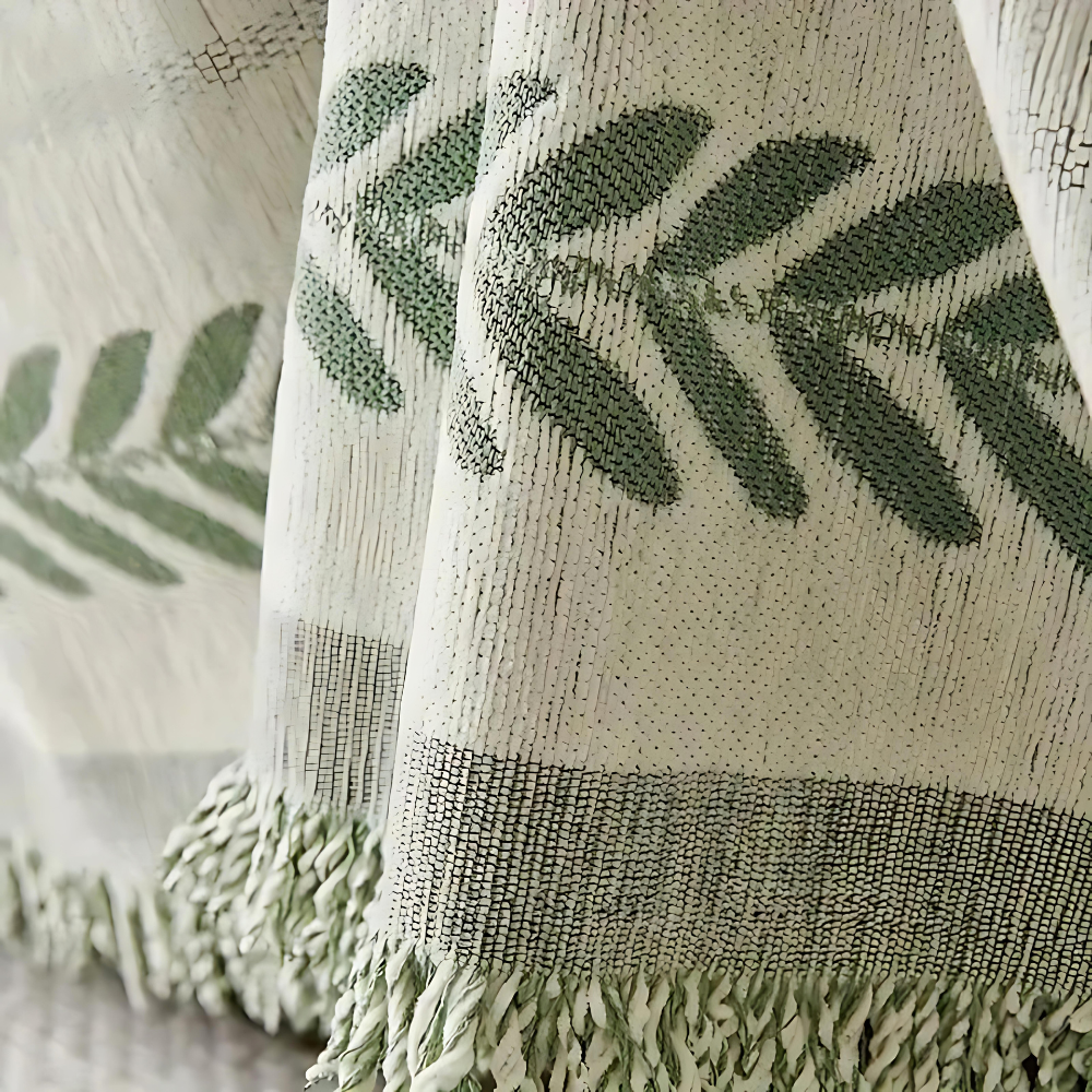 Rustykalny bawełniany pokrowiec na sofę z frędzlami