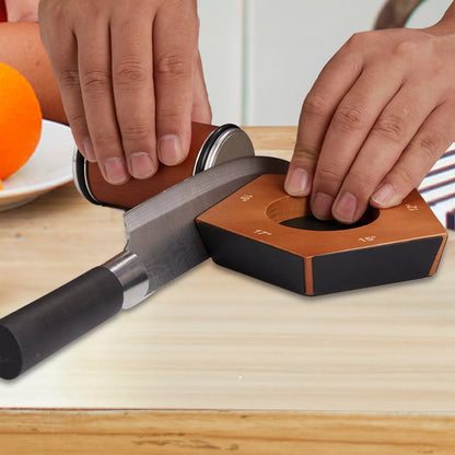 Messerschärfer-Set mit magnetischer Holzbasis