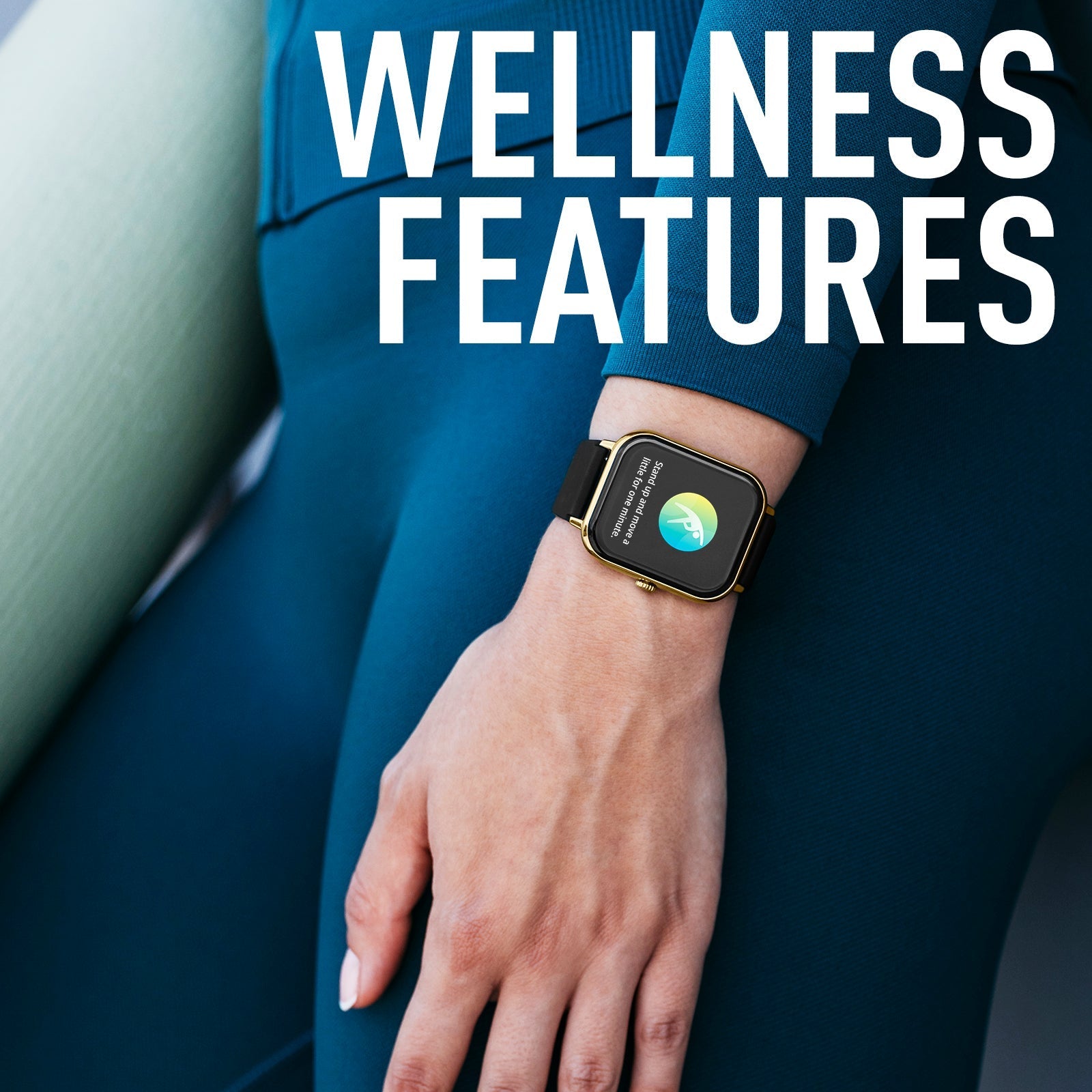 Smartwatch Gold Case Fitness Tracker Display