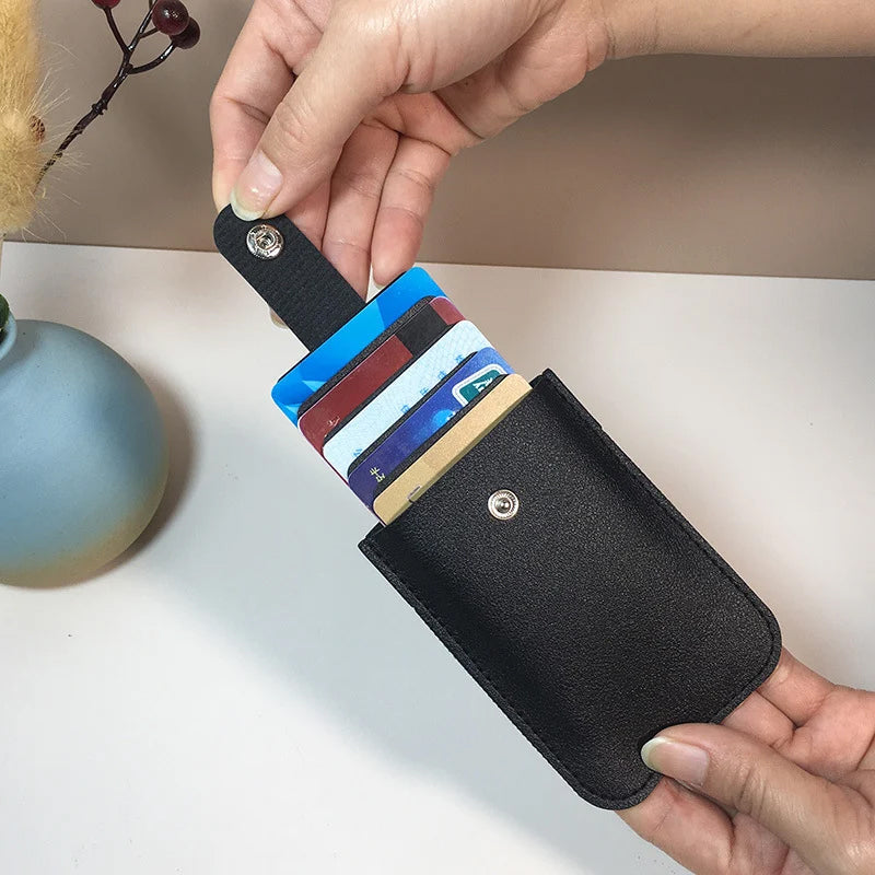 CardEase – Slim Minimalist Wallet