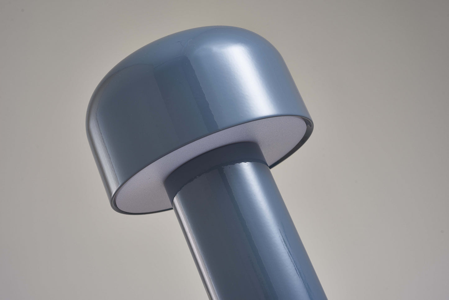 stylish-cordless-mushroom-tabl-18-l831it