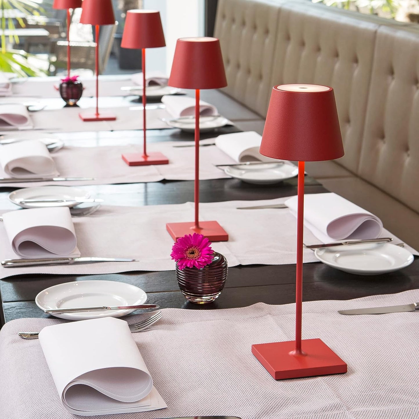 Modern Aluminum LED Table Lamp