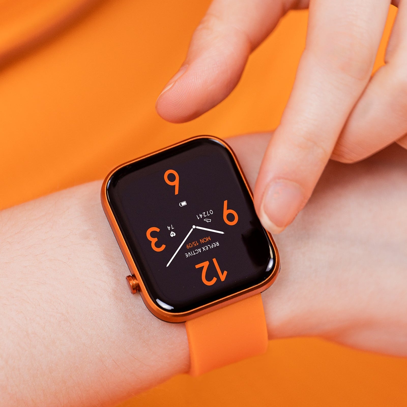 Smartwatch Fitness Tracker Health Monitoring