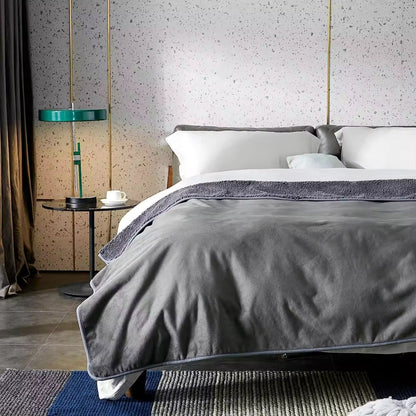 Wasserdichte Fleece-Decke Weiche Schutzdecke